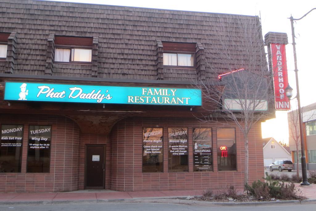 Vanderhoof Inn Εξωτερικό φωτογραφία