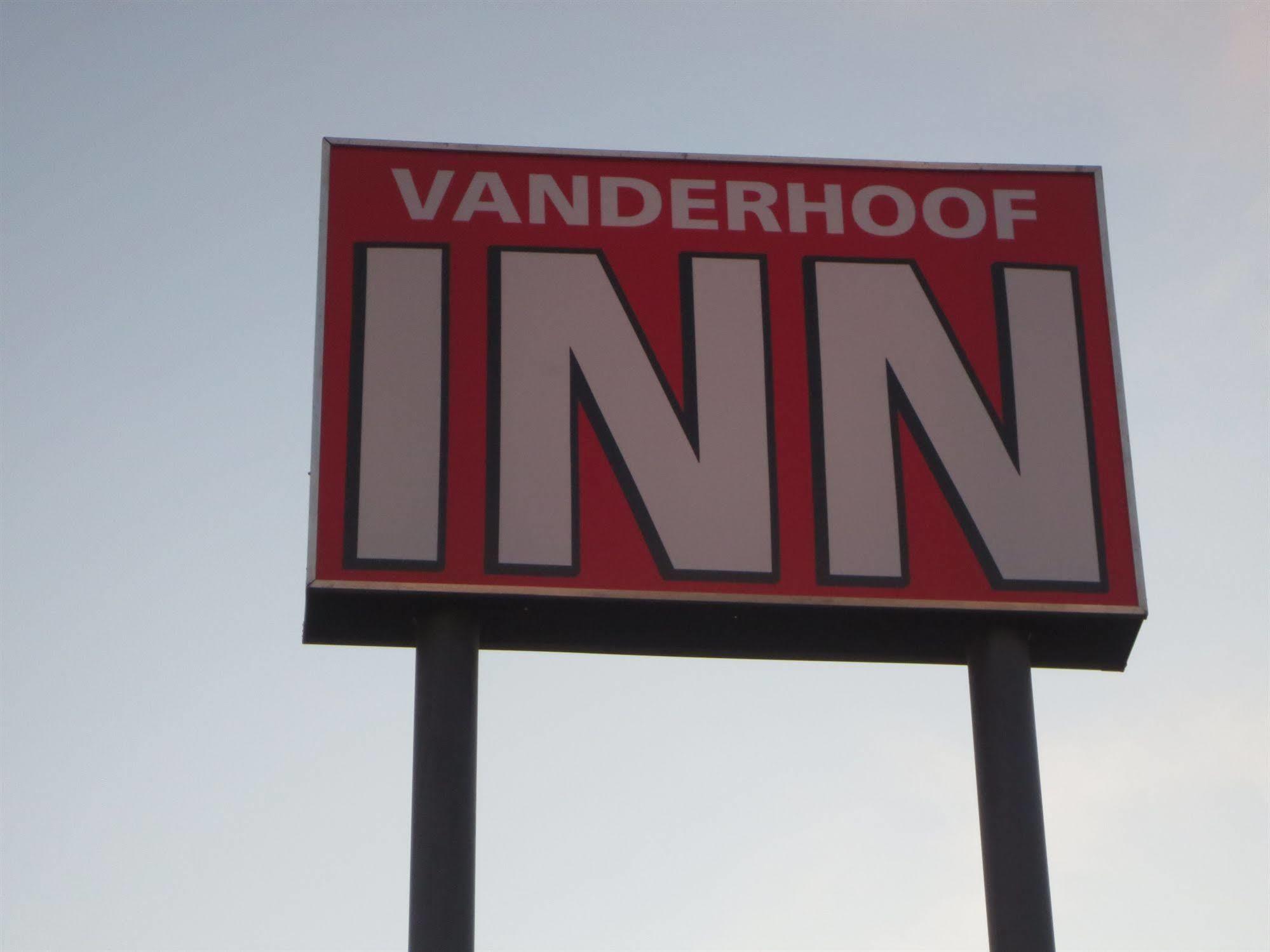 Vanderhoof Inn Εξωτερικό φωτογραφία